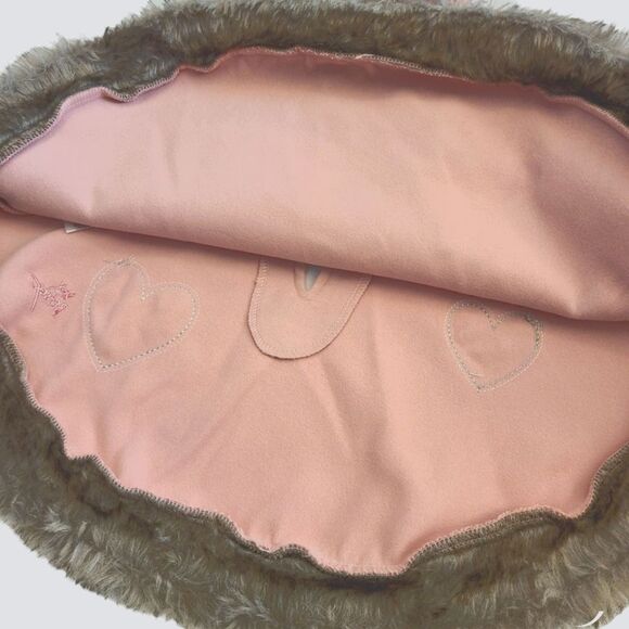Betsey Johnson Cape Hoodie Toddler Pink Felt With Hearts Faux Fur Sz 18 Mos - Picture 3 of 11